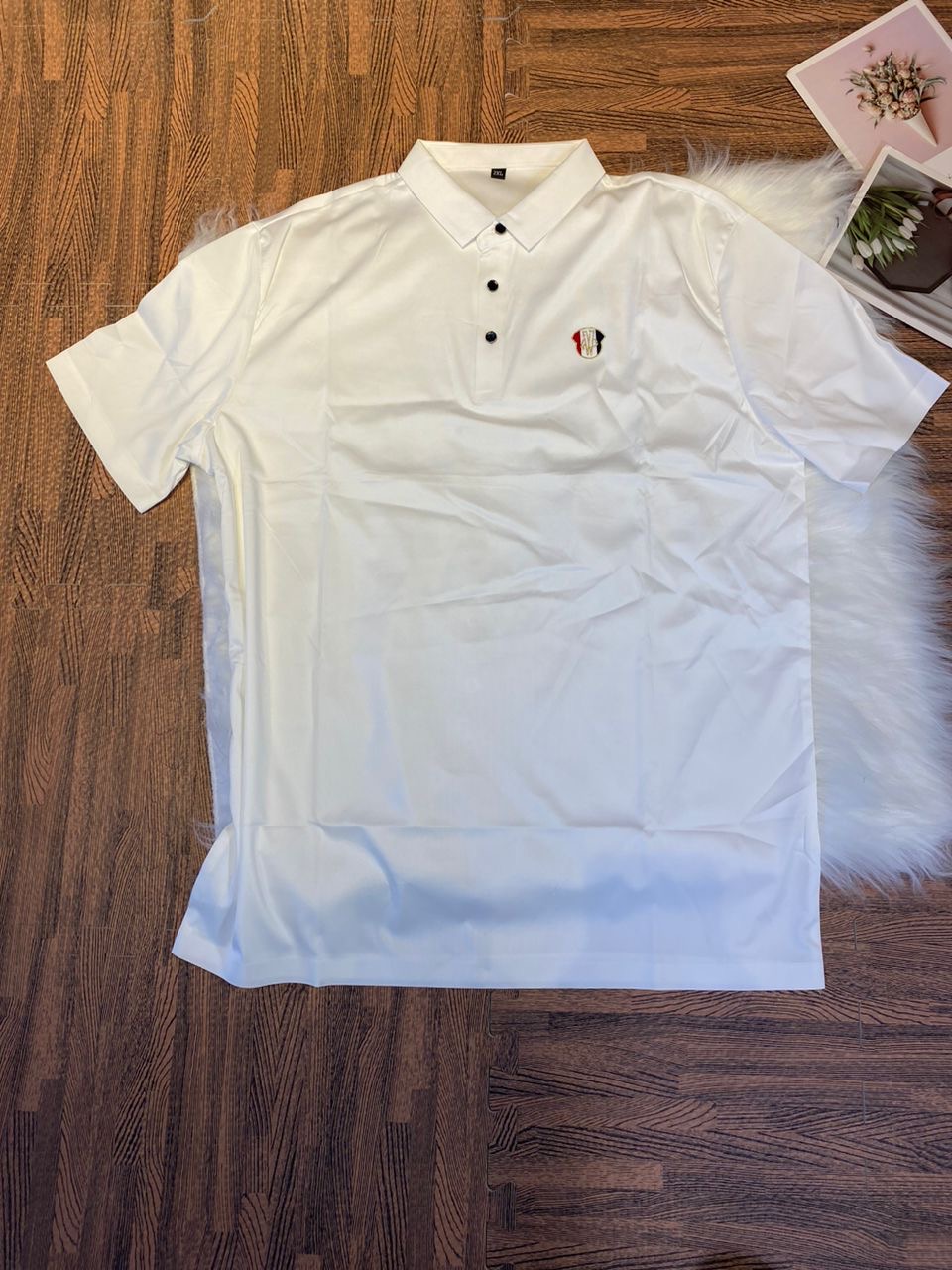 LUXURY TSHIRT