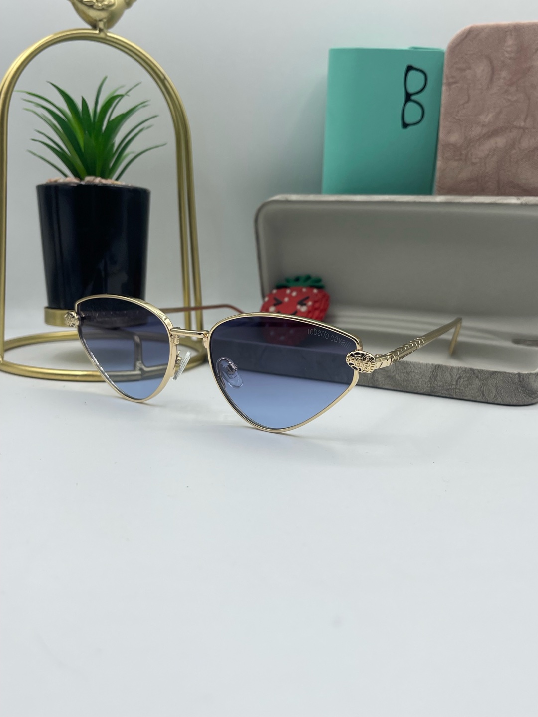 trending fashion glasses