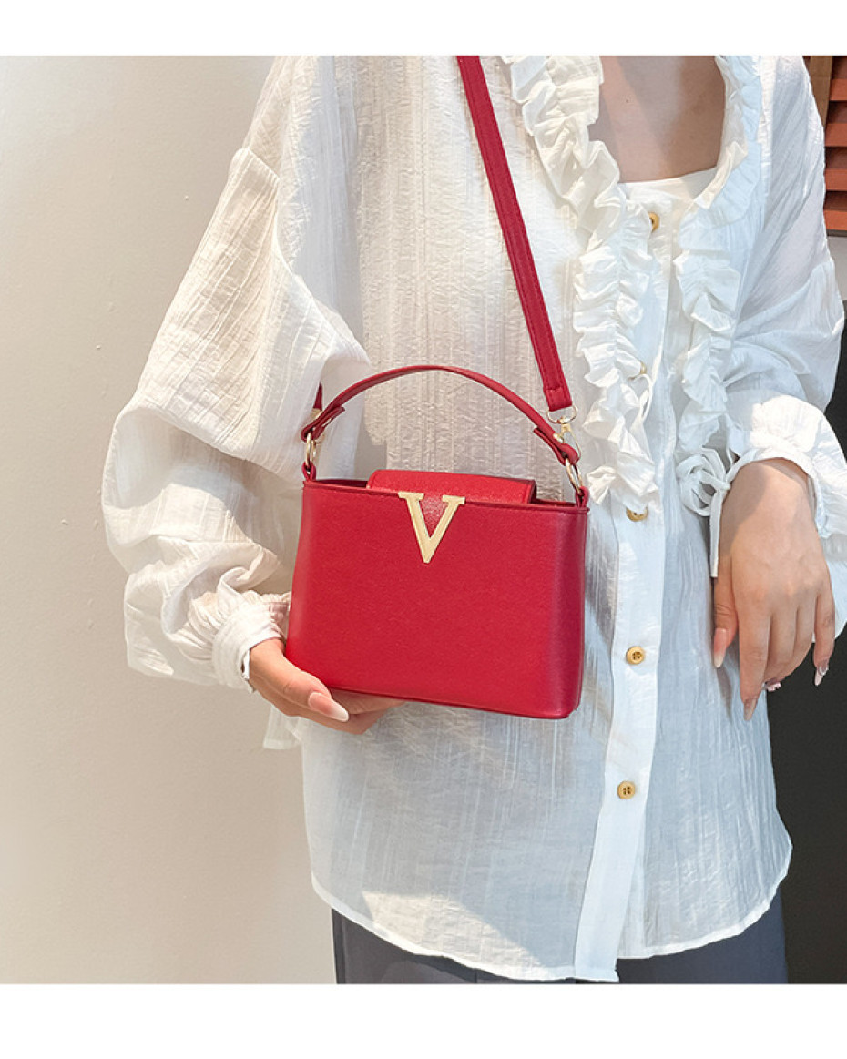 V Plain Bag