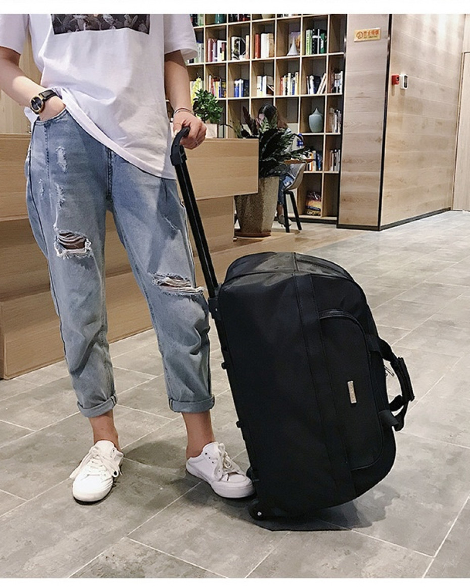 Traveling Bag With Tyre