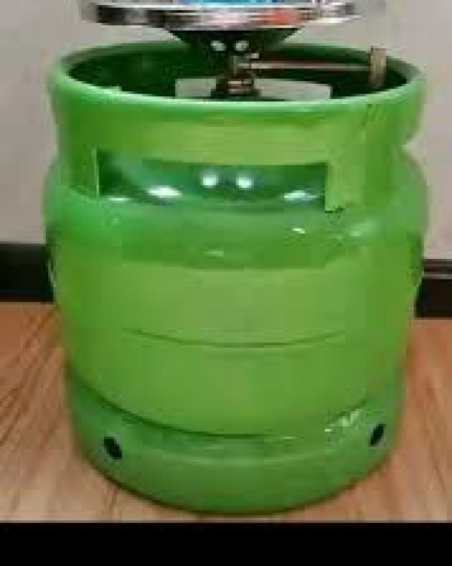 *DURABLE 6KG CYLINDER WITH BURNER CONTROL AND STAND