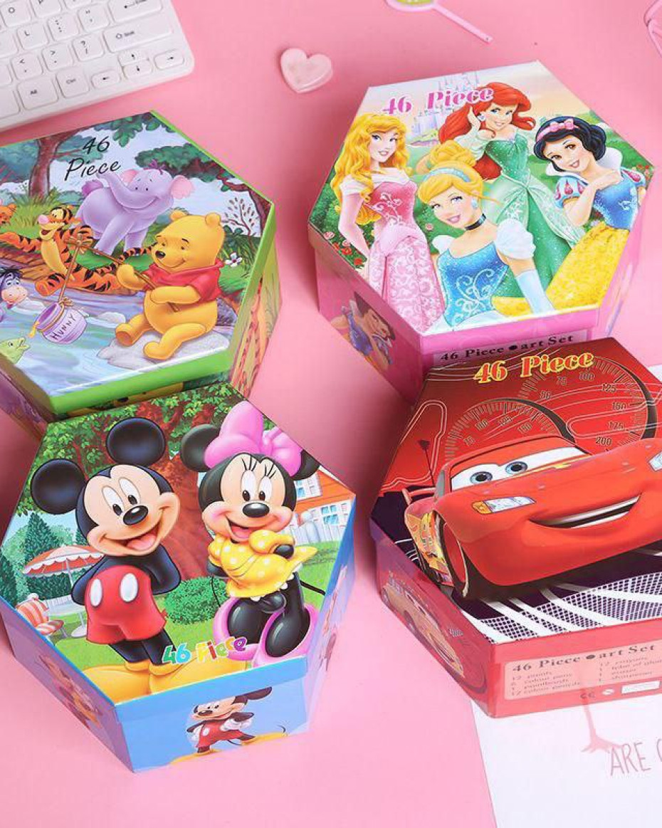 *4 STEP KIDS DISNEY CHARACTER STATIONERY AND COLORING SET IN A BOX(46pcs)...