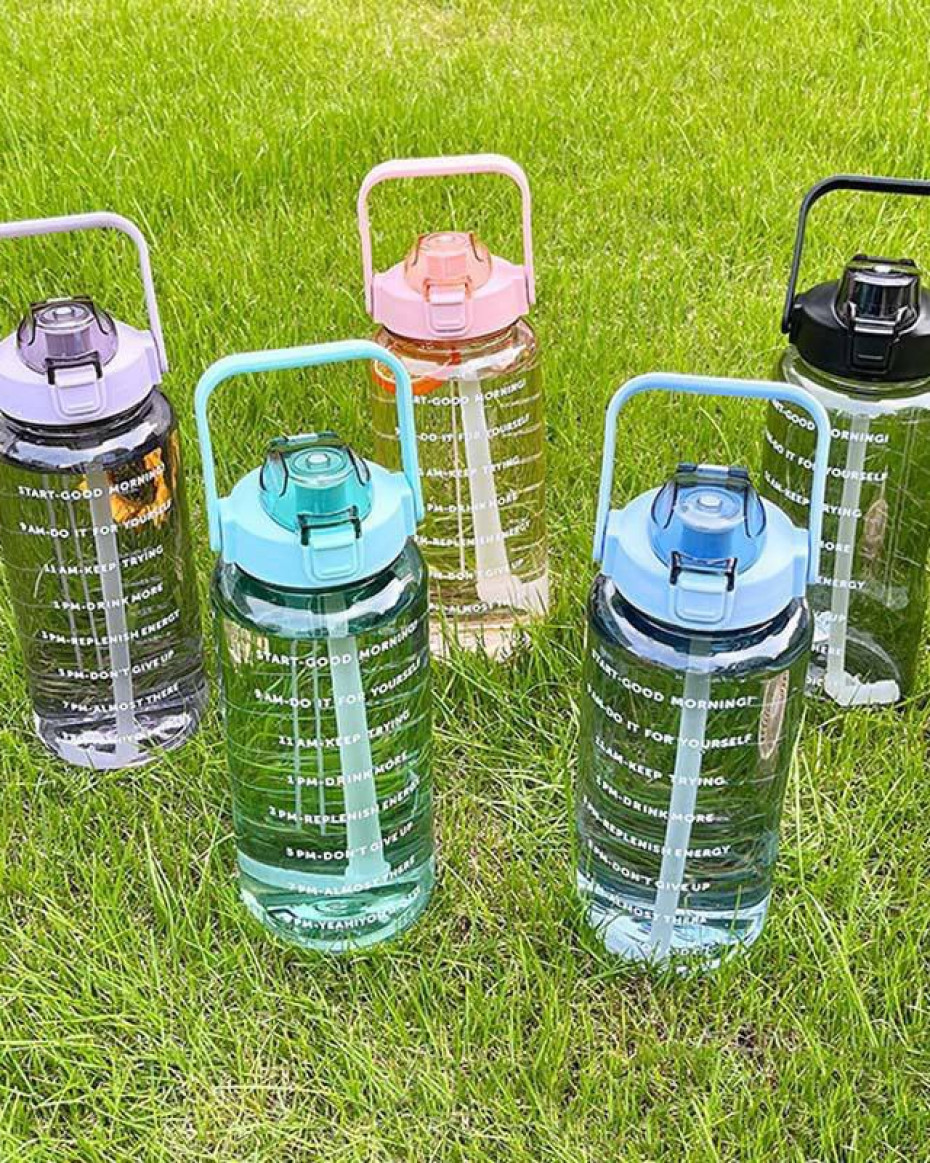*2000MLS/2LITRES TRANSPARENT MOTIVATIONAL WATER BOTTLE WITH STRAW & TIME MARKER...
