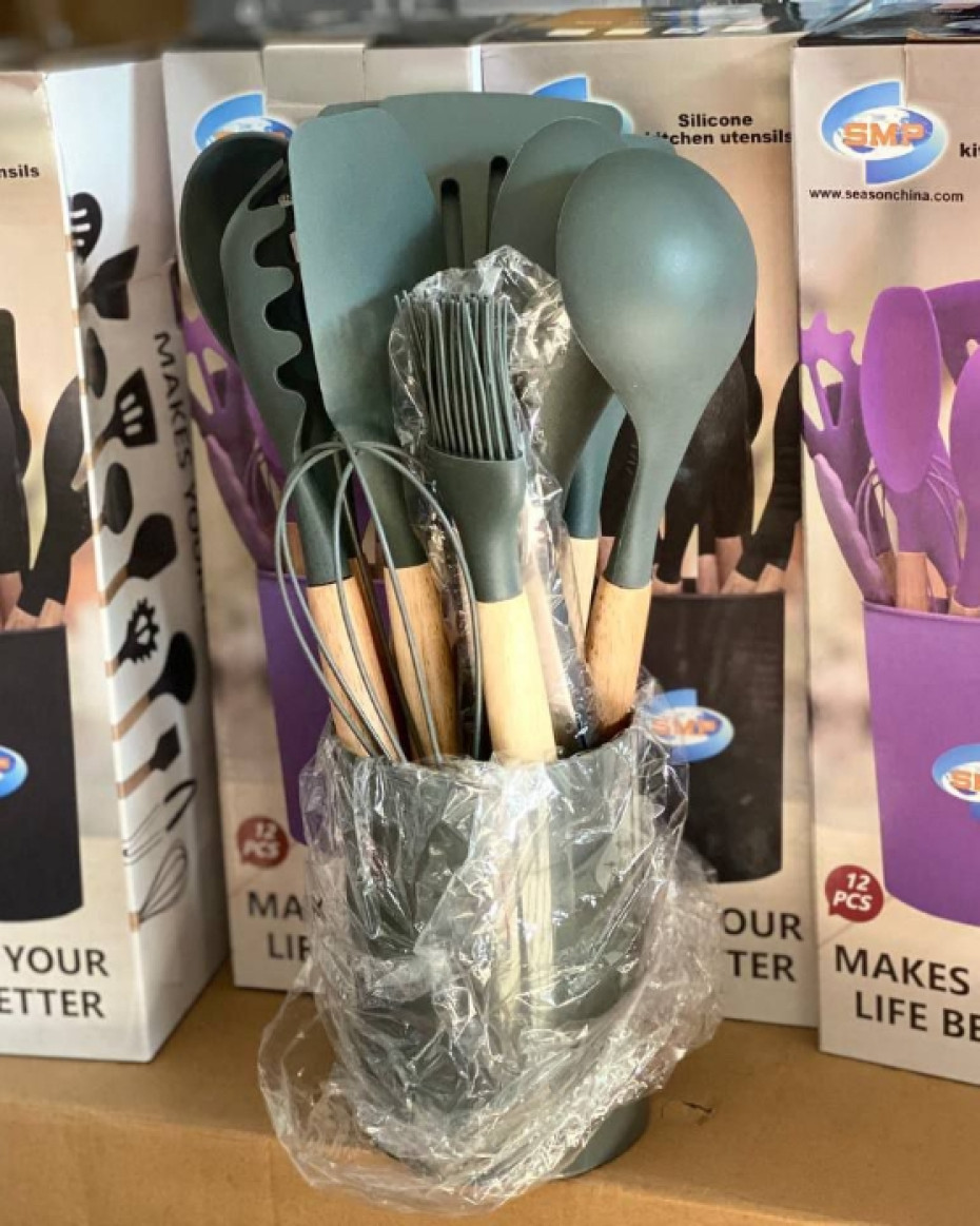 *QUALITY KITCHEN SILICON SPOON COOKING NONSTICK SET..