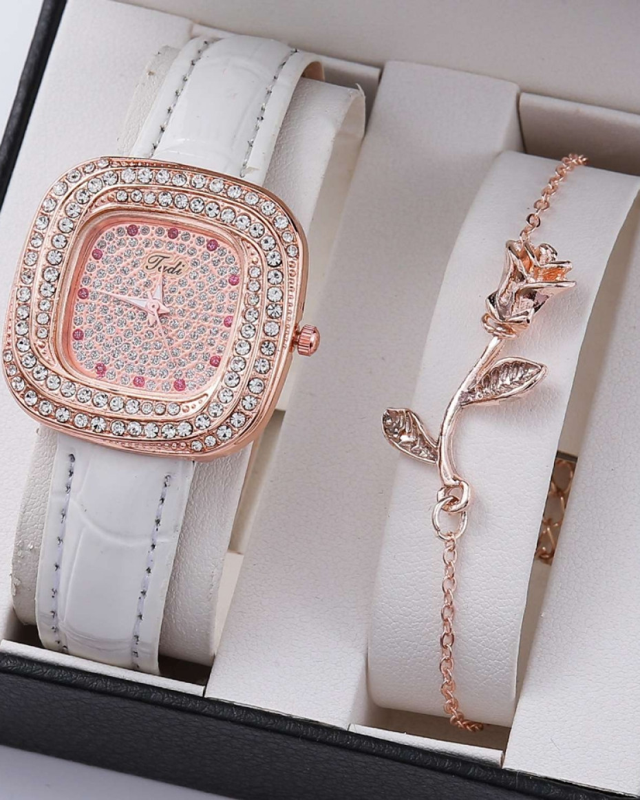 *CAREN LADIES QUALITY LEATHERđŸ˜˜ WATCH WITH BRACELET•••