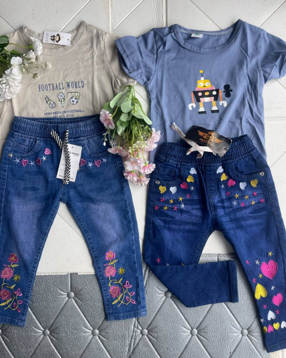 2PCS KIDS CASUAL WEARS FLOWERED JEANS WITH ROUND NECK POLO
