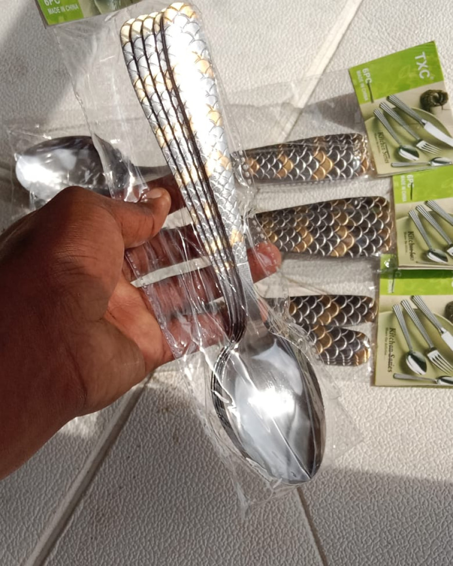 *QUALITY 6PIECES STAINLESS STEEL TABLE SPOON.