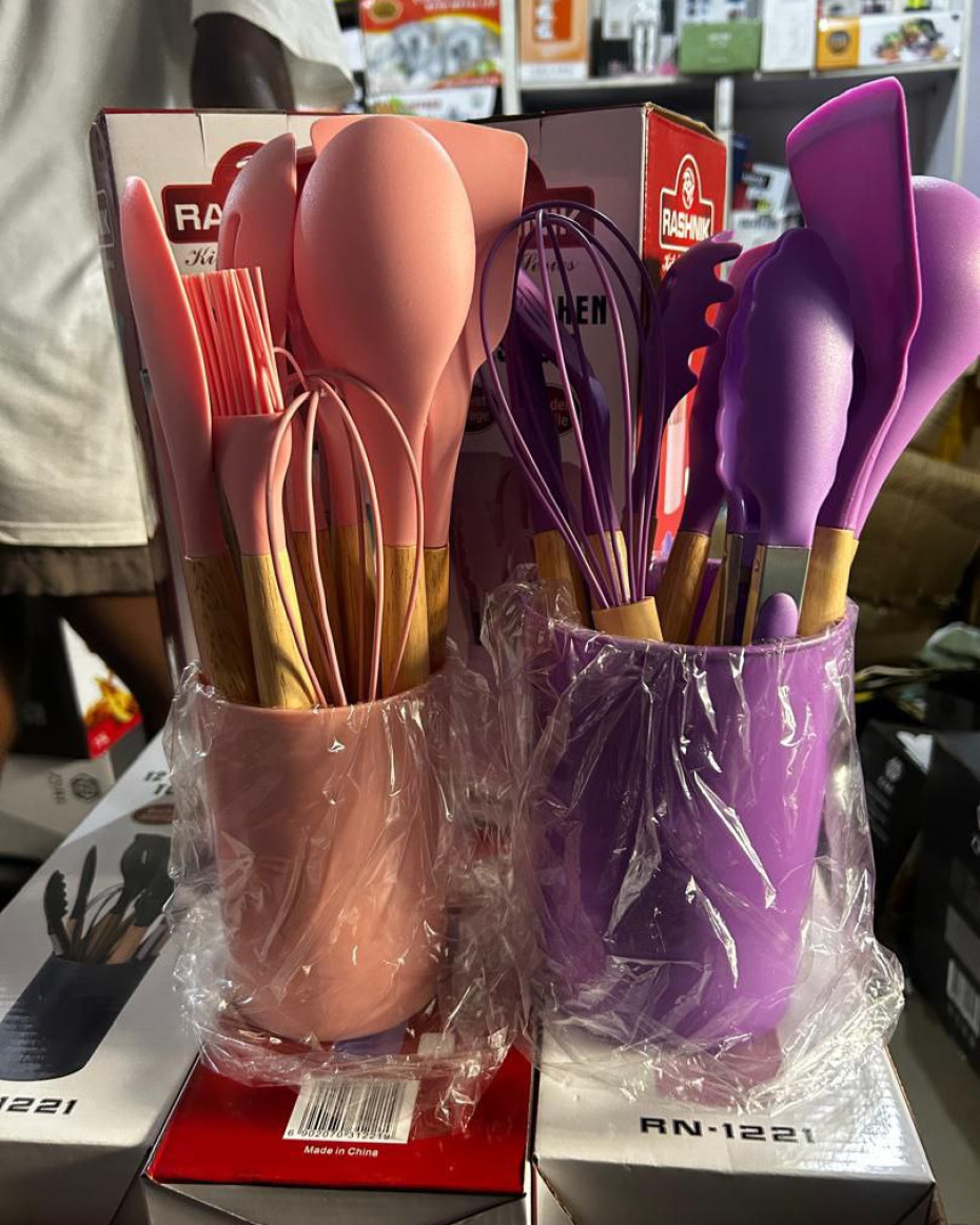 *QUALITY KITCHEN SILICON SPOON COOKING NONSTICK SET