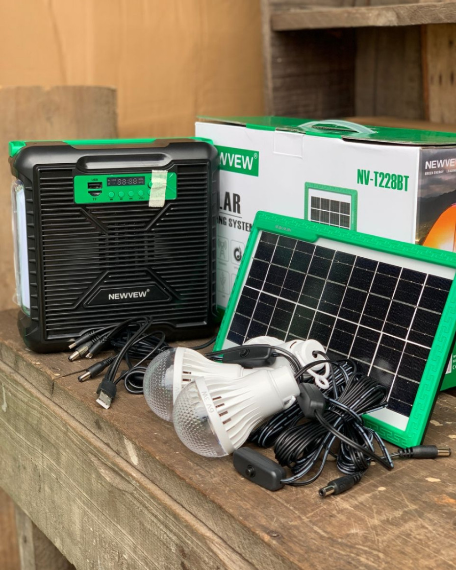 *ALL IN ONE T228B DURABLE SOLAR LIGHTING SYSTEM WITH BLUETOOTH SPEAKER