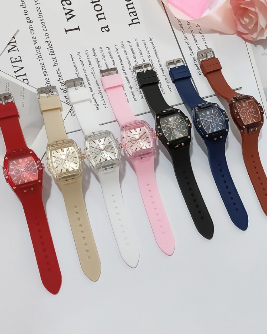 *Unique Water Resistant Silicone Watch