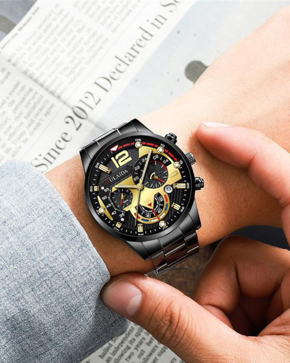 *UNIQUE FULAIDA FLAT BRACELET WRISTWATCH