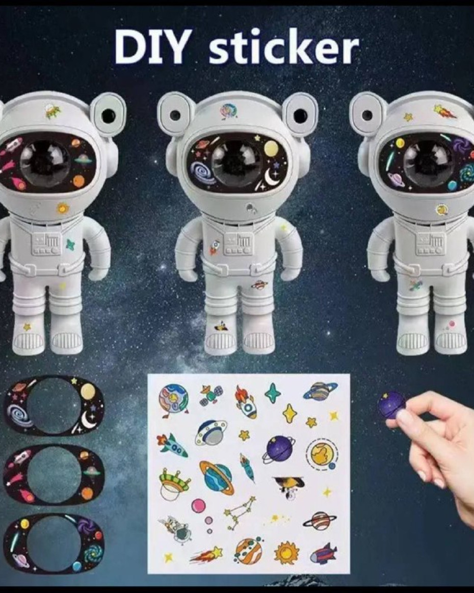 Astronaut Galaxy Projector Star Night Light Nebula LED RGB Bedroom Decor Lamp With Speaker