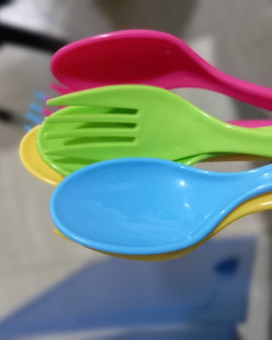 *Big Size Colourful Spoon & Fork Set(6spoon,6fork in a set)...