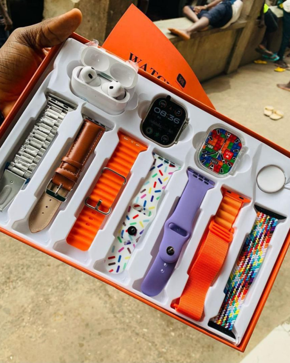 *QUALITY MVP- SMART WATCH With (7 DIFFERENT UNIQUE STRAP)EARPOD,RUBBER SCREEN PROTECTOR..