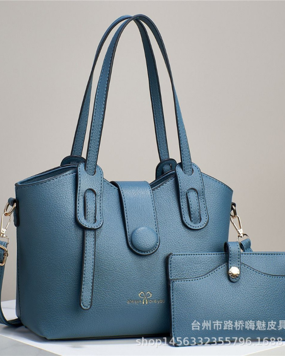 *2IN1 STOCK LEATHER ALWAYS LOVE CROC SKIN LEATHER BAG.